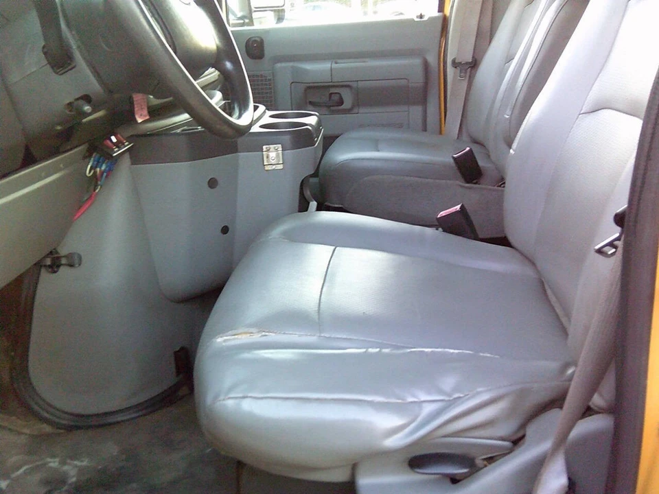 2013 Ford Econoline Van - Image 20 of 21