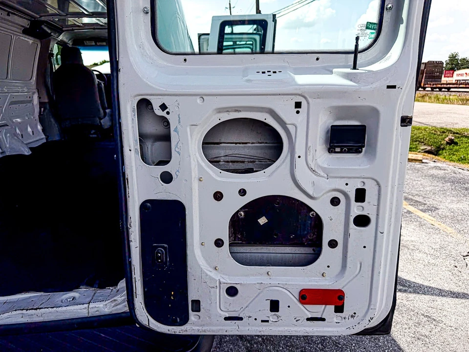 2013 Ford Super Duty 3rd Gen - Image 21 of 31
