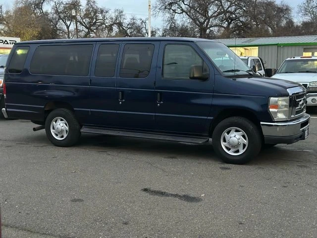 2013 Ford Econoline Van - Image 2 of 16