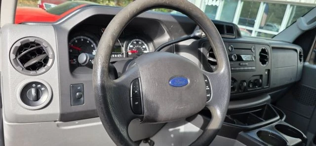 2013 Ford Econoline Van - Image 12 of 20