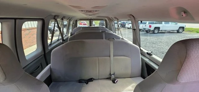 2013 Ford Econoline Van - Image 19 of 20