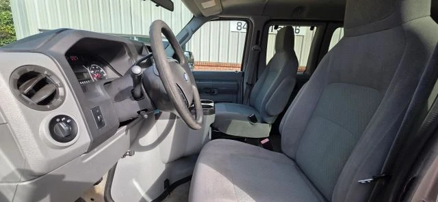 2013 Ford Econoline Van - Image 11 of 20
