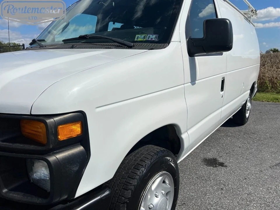 2013 Ford Econoline Van - Image 4 of 12