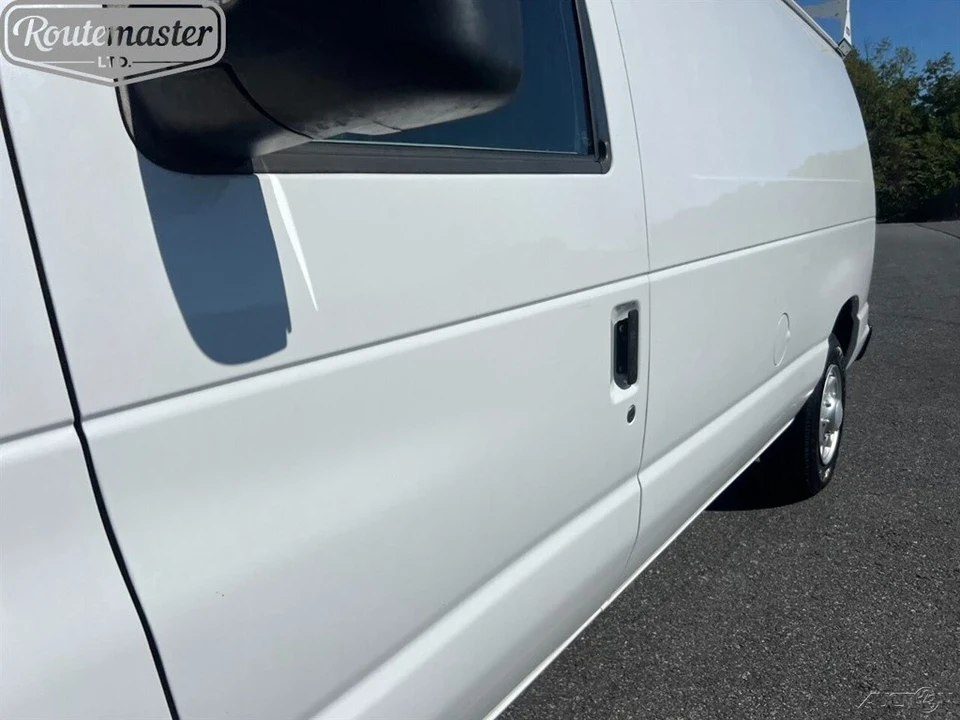 2013 Ford Econoline Van - Image 7 of 12