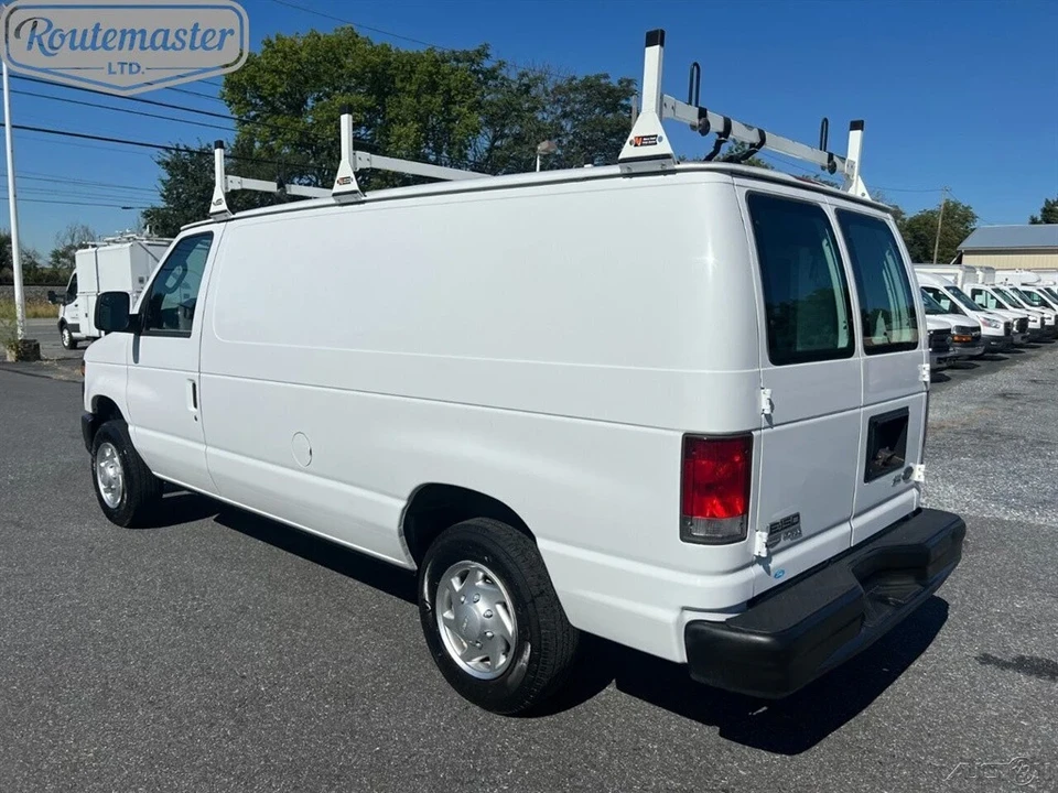 2013 Ford Econoline Van - Image 9 of 12