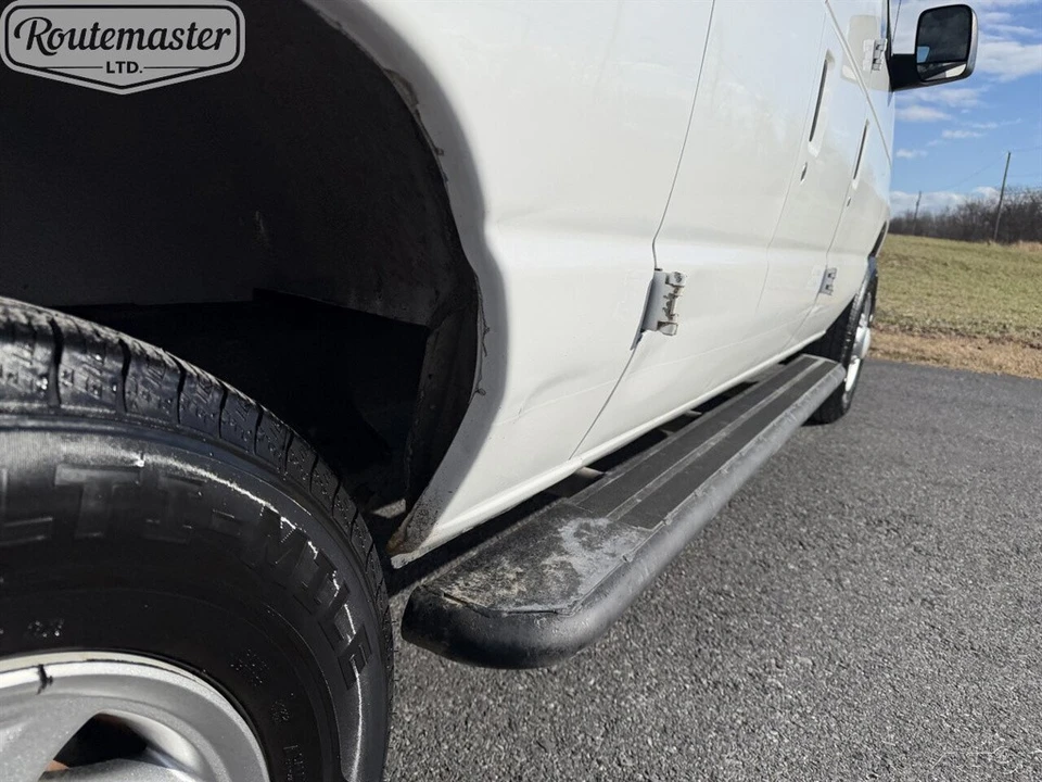 2013 Ford Econoline Van - Image 7 of 12