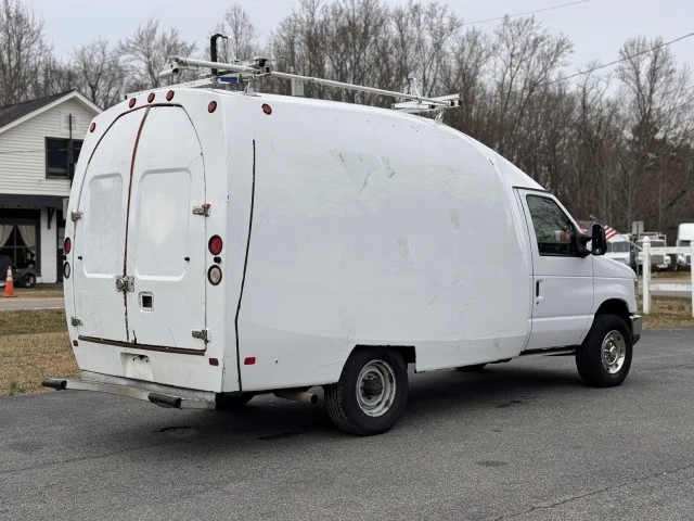 2013 Ford Econoline Van - Image 5 of 16