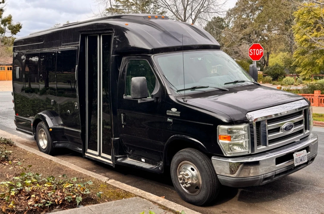2013 Ford Econoline Van - Image 4 of 21