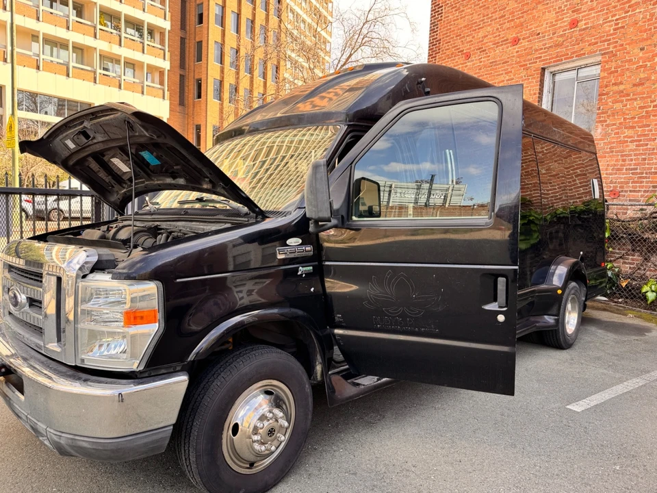 2013 Ford Econoline Van - Image 6 of 21