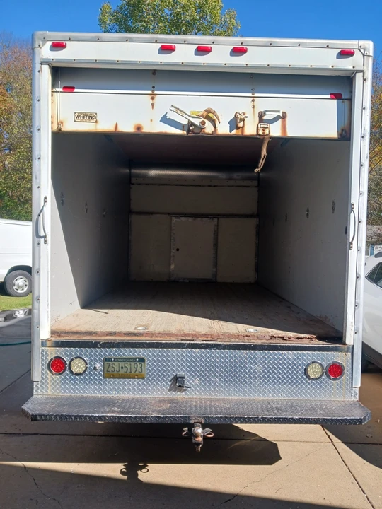 2013 Ford Econoline Van - Image 8 of 15