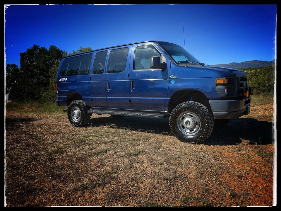 2013 Ford Econoline Van - Image 8 of 21