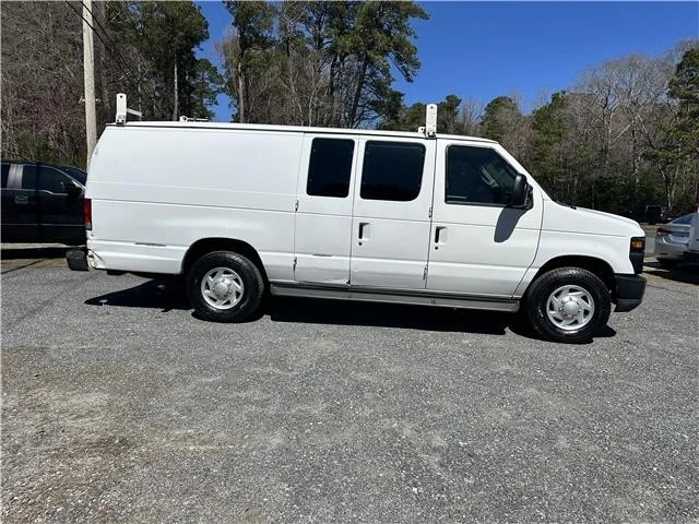 2013 Ford Econoline Van - Image 16 of 20