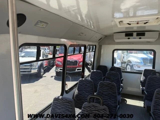 2013 Ford Econoline Van - Image 22 of 26