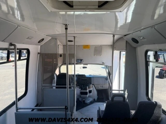 2013 Ford Econoline Van - Image 25 of 26