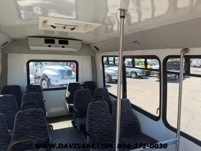 2013 Ford Econoline Van - Image 23 of 26