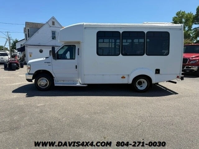 2013 Ford Econoline Van - Image 8 of 26