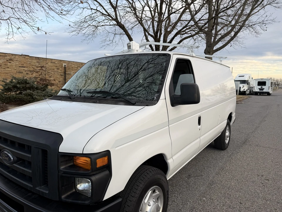 2013 Ford Econoline Van - Image 4 of 21