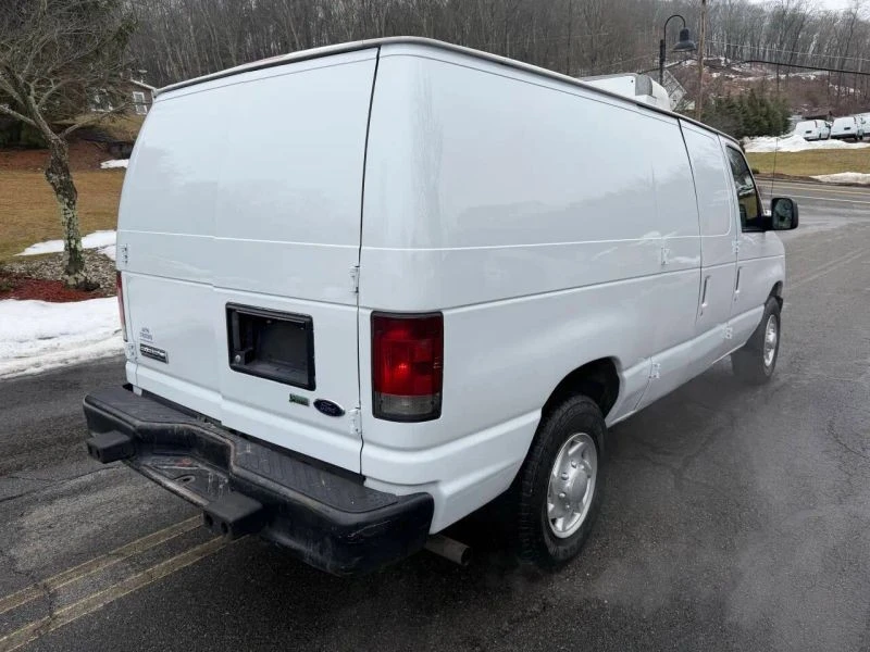 2013 Ford Econoline Van - Image 7 of 12