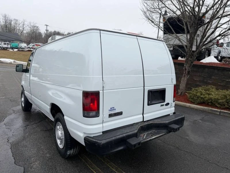 2013 Ford Econoline Van - Image 8 of 12