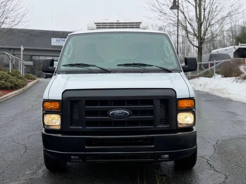 2013 Ford Econoline Van - Image 4 of 12