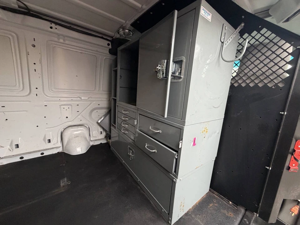 2013 Ford Econoline Van - Image 8 of 12