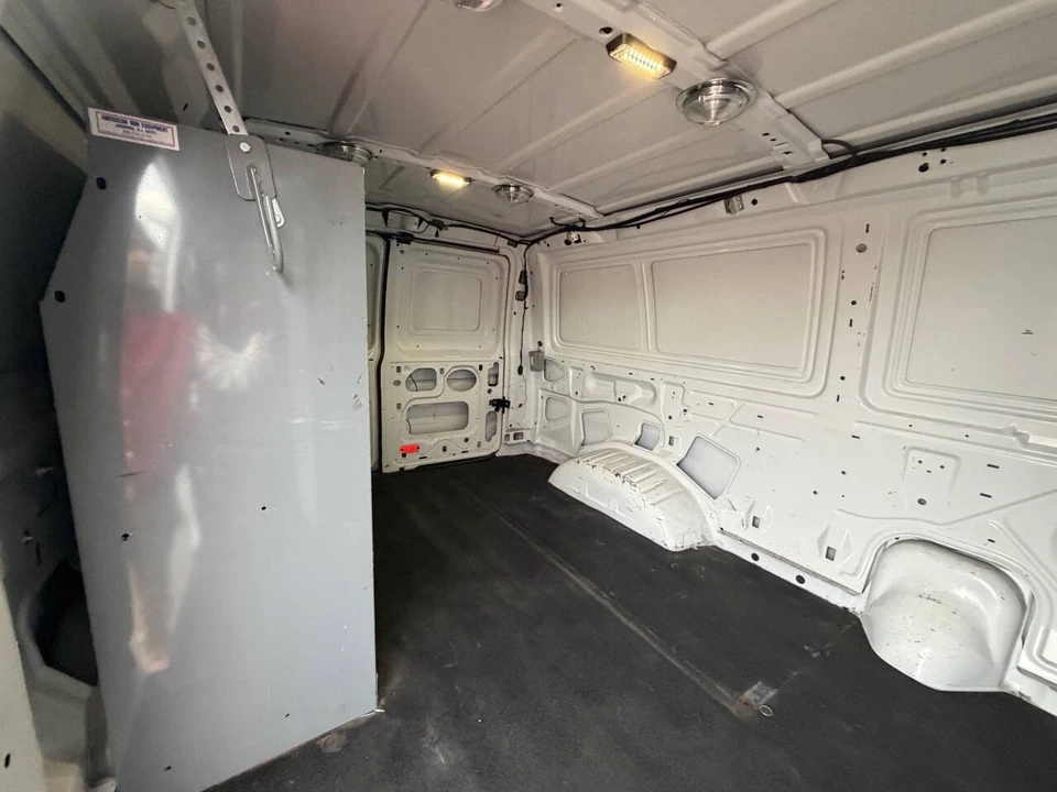 2013 Ford Econoline Van - Image 9 of 21