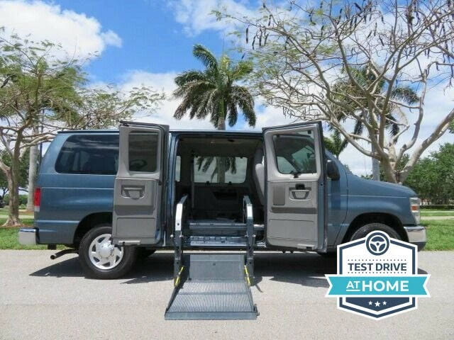 2013 Ford Econoline Van - Image 2 of 12