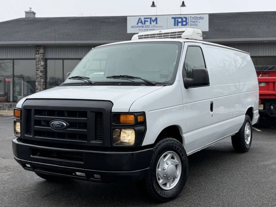 2013 Ford Econoline Van - Image 2 of 20