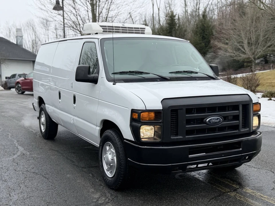 2013 Ford Econoline Van - Image 3 of 20