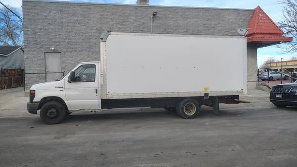 2013 Ford Econoline Van - Image 2 of 16