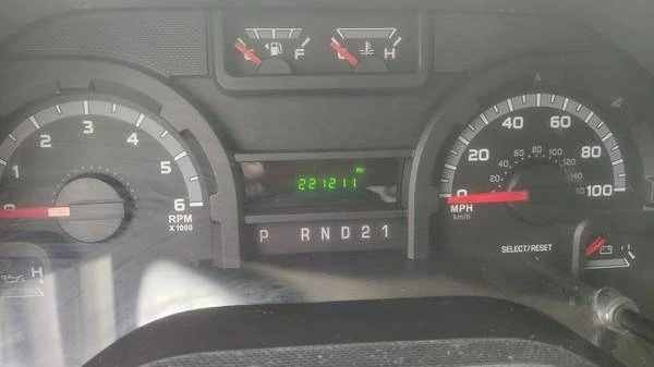 2013 Ford Econoline Van - Image 12 of 16