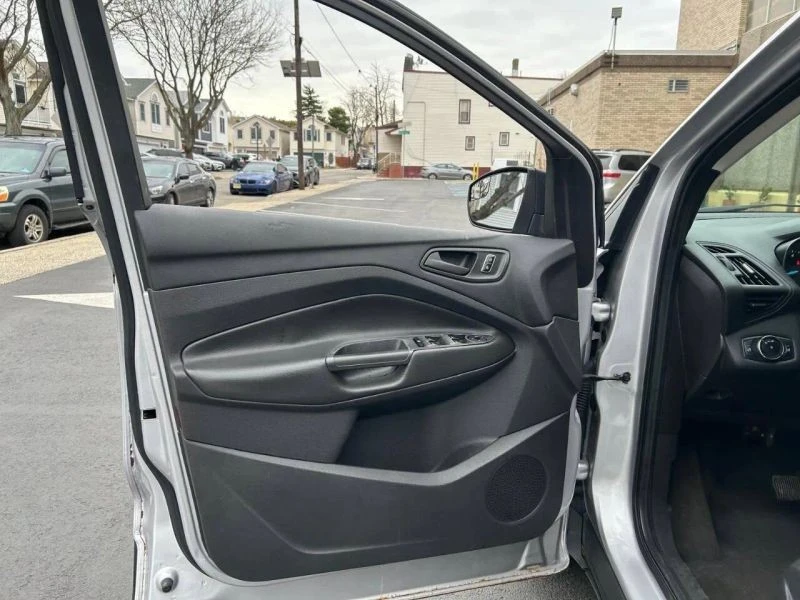 2013 Ford Escape - Image 9 of 12