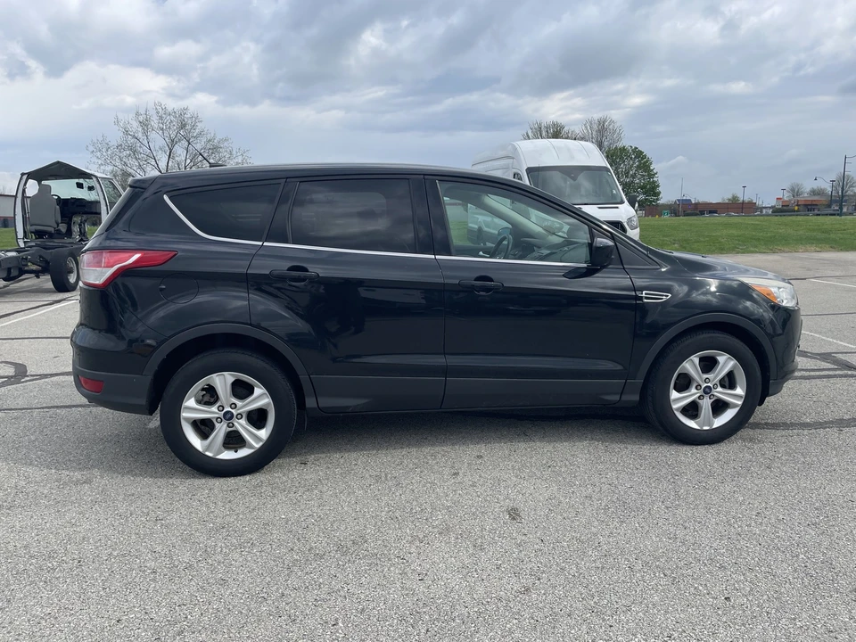 2013 Ford Escape - Image 9 of 21