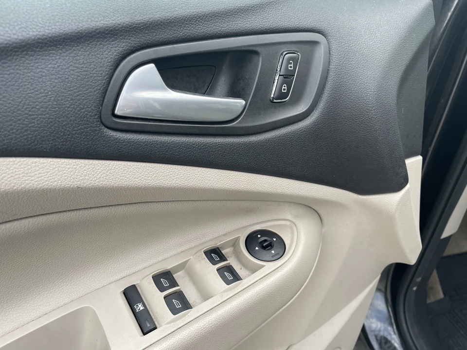2013 Ford Escape - Image 19 of 21