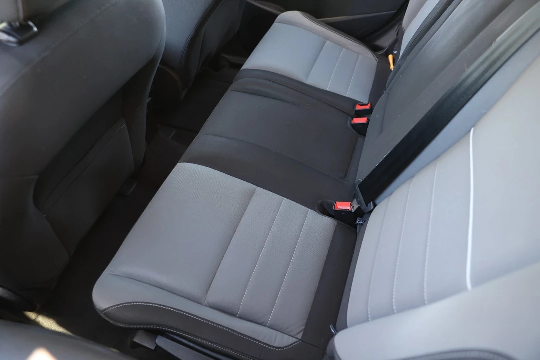 2013 Ford Escape - Image 10 of 12