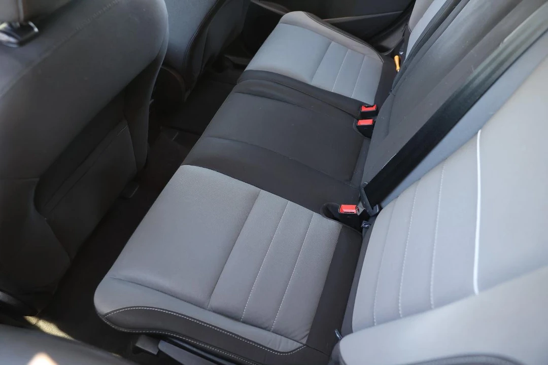 2013 Ford Escape - Image 10 of 21