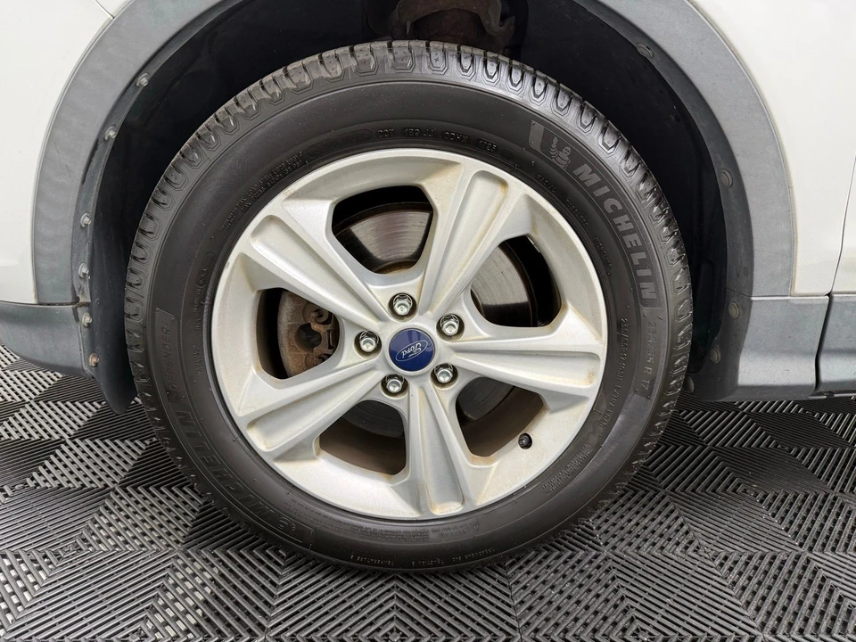 2013 Ford Escape - Image 9 of 21