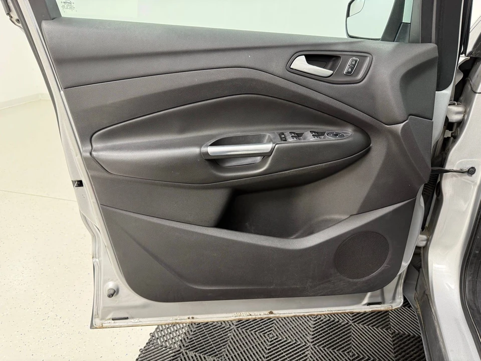 2013 Ford Escape - Image 10 of 21
