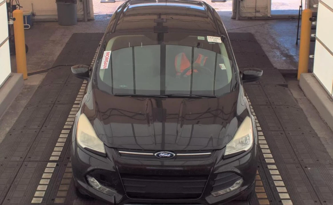 2013 Ford Escape - Image 2 of 15
