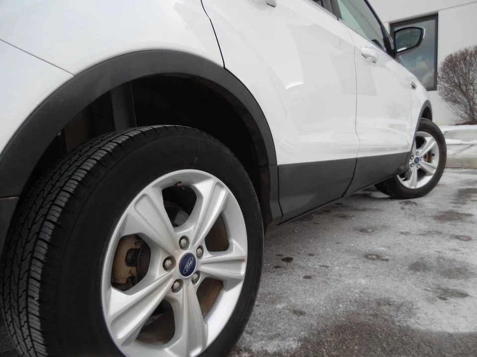 2013 Ford Escape - Image 18 of 21