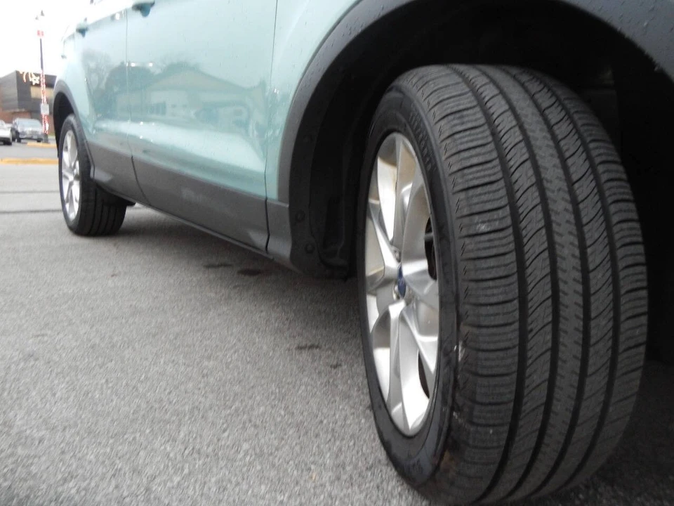 2013 Ford Escape - Image 18 of 21