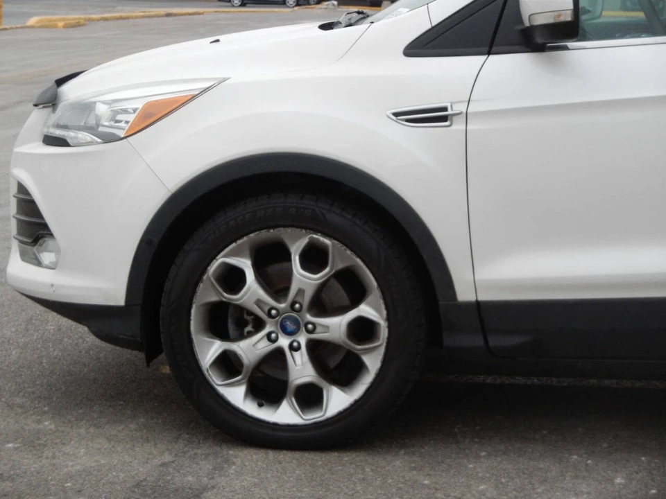 2013 Ford Escape - Image 12 of 21