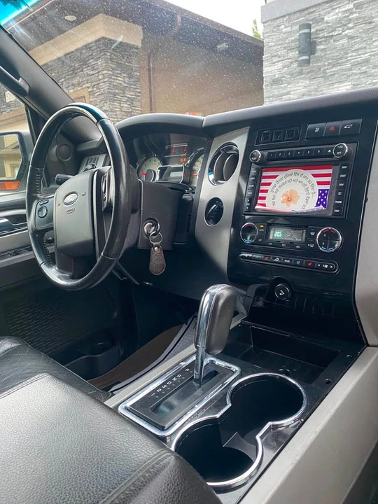2013 Ford Expedition 3rd Gen - Image 11 of 14