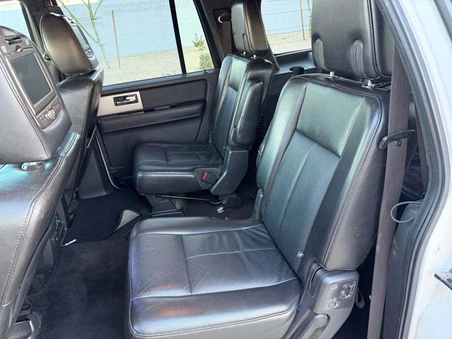 2013 Ford Expedition 3rd Gen - Image 20 of 21