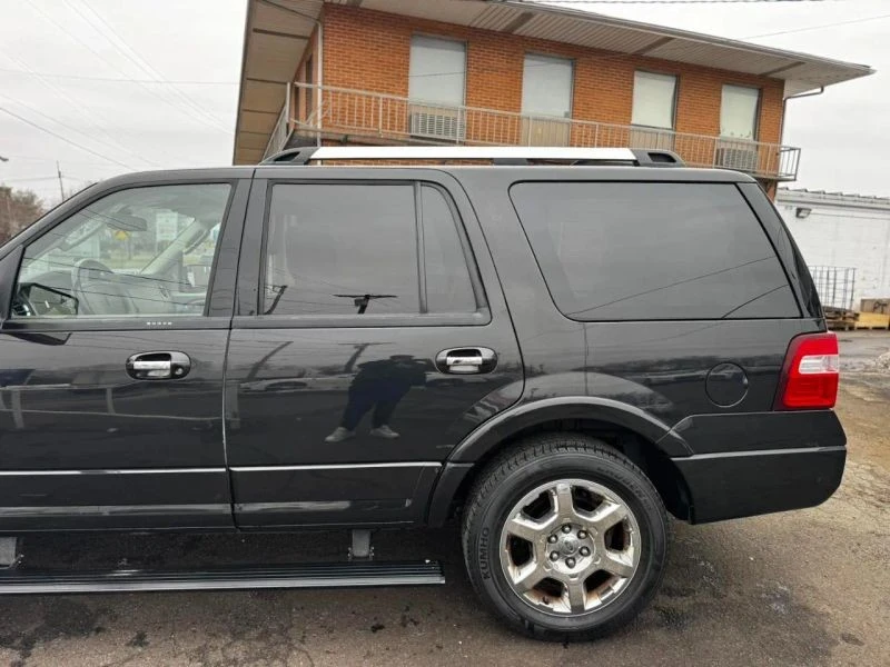 2013 Ford Expedition 3rd Gen - Image 9 of 12