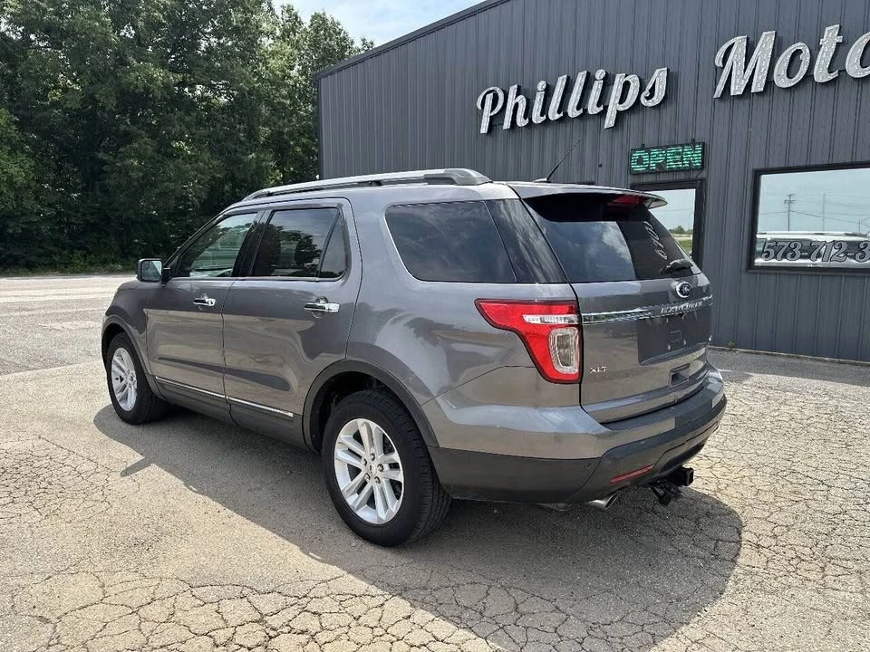 2013 Ford Explorer 5th Gen - Image 2 of 14