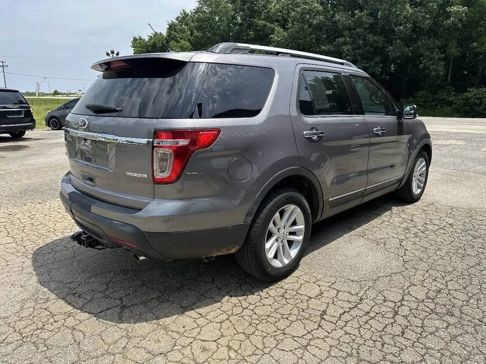 2013 Ford Explorer 5th Gen - Image 3 of 14
