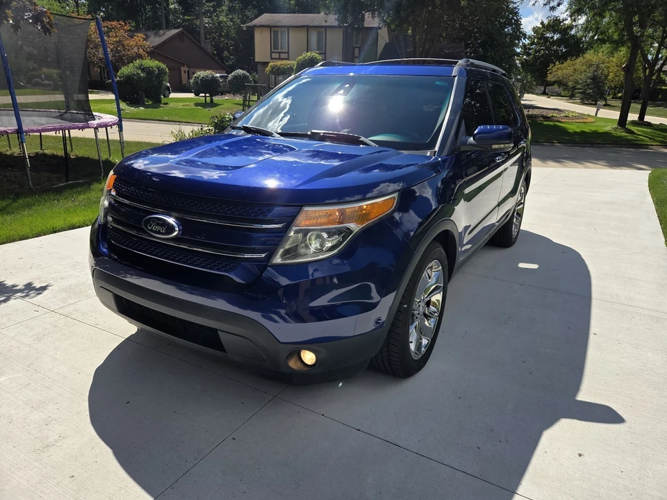2013 Ford Explorer 5th Gen - Image 2 of 21