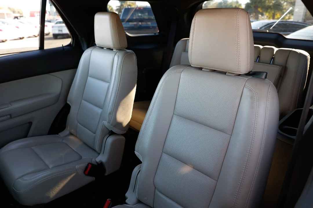 2013 Ford Explorer 5th Gen - Image 8 of 12