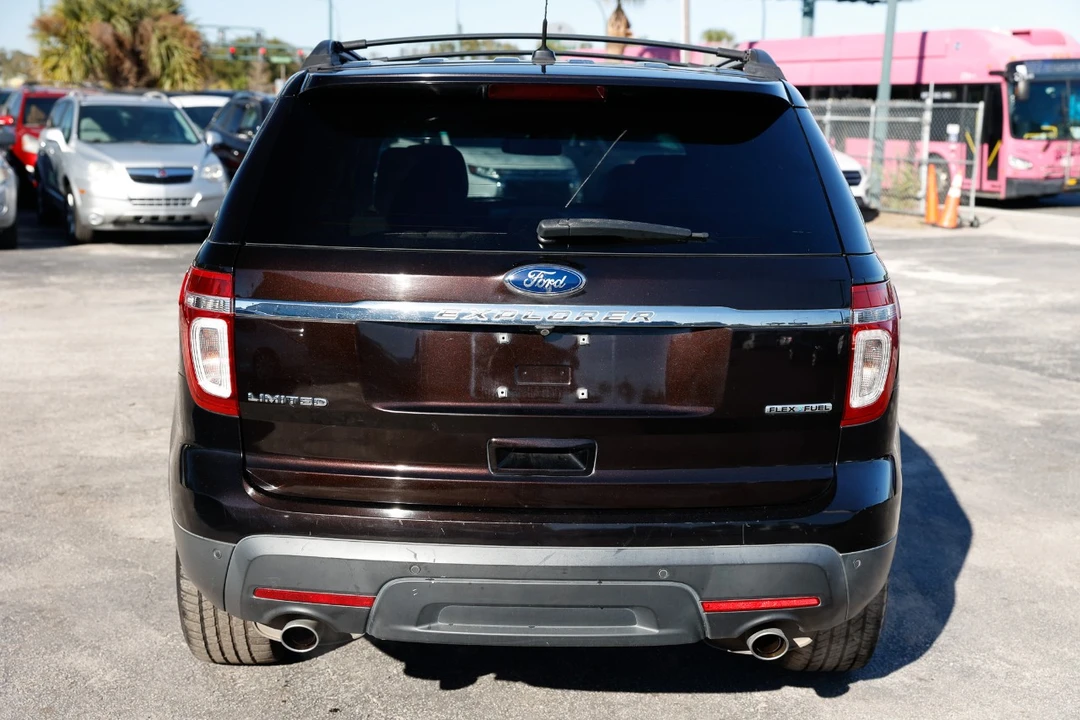 2013 Ford Explorer 5th Gen - Image 9 of 12
